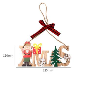 China High Quality Wooden Decoration Wooden Door Tree Hanging Christmas Ornaments for sale