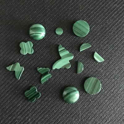 China Europe Luster Gemstone Malachite Clover Heart Round Charm Pendant Green Jewelry for sale