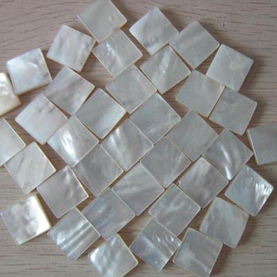 China Iridescent / Iridescent 6mm Thick Square Cut White Pearlescent Slice For Handwork Jewelry Inlay for sale