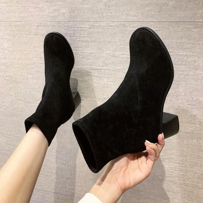 China Wholesale Breathable Women's Thick Round Sexy Black Winter Ankle Boots Ladies Heel Toe Short Boots for sale