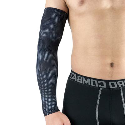 China Breathable Sports Arm Sleeve Fabric Soft Non-slip Sports Pressure Arm Recycling Seamless Sleeve for sale