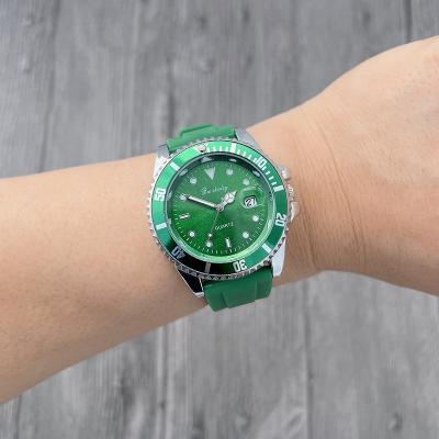 China Fashion silicone with water ghost male luminous men's business quartz watch women's leisure watch for sale