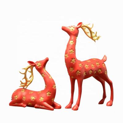 China Other New Arrival Europe Style Bedroom Ornaments Lover Deer Couple Resin Wedding Gift Decoration for sale