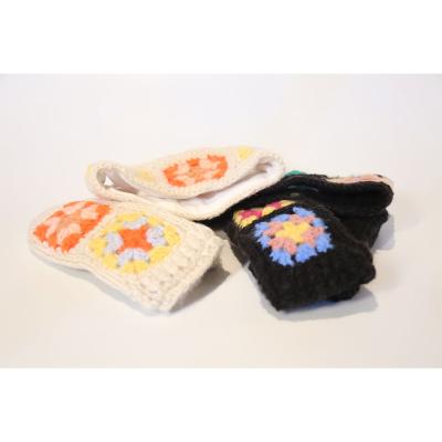 China Cheap Wholesale Acrylic Nice Colorful Pattern Kids Others Hand Crochet Gloves for sale