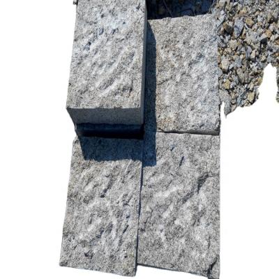 China Modern High Quality Granite Stone Paving Rough Stone Hammered Rough Paving for sale