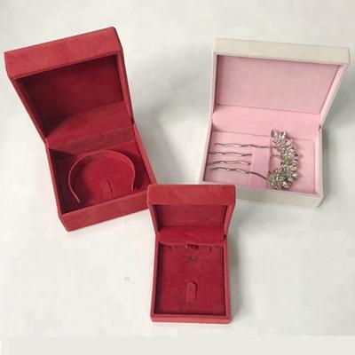 China New Handmade Jewelry Gift Box For Earrings Bracelet Necklace Insert Custom Made Soft Red Velvet Ring Jewelry Box for sale