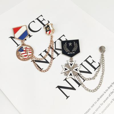 China New Design Garment Best Charm Decoration Classic Jewelry Brooch Wholesale Luxury Chain Pin for sale