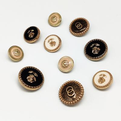 China Sustainable New Style 17mm Classic Accessories And Rivets High Quality Custom Logo Metal Buttons For Coat for sale