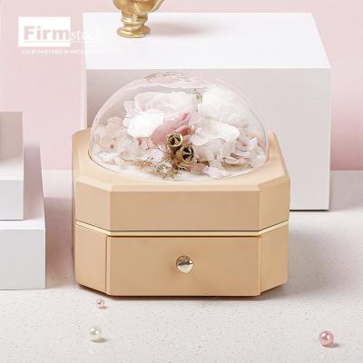 China Simple Round Glass Flower Box Ring Boxes Luxury Earring Gift Rose Valentine Flowers Heart Preserved Jewelry for sale