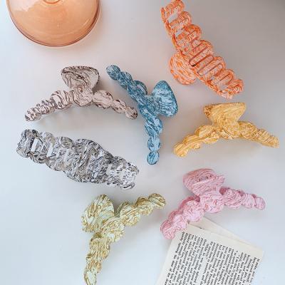 China Wholesale Fashion Yucat 2021 New Women Shape Hair Claw Candy Color Plastic Hair Clips For Long Hair for sale