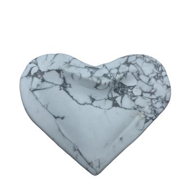 China China Selected Fine Workmanship Crystal Crafts High Quality Howlite Natural Heart Bowl for sale