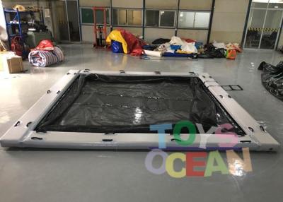 China Piscina flotante del mar del agua inflable de Commerical Gaint con la red para el yate en venta