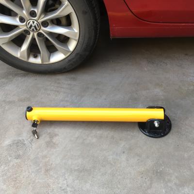 China Zin-dip paint steel locker on top parking lock barrier, post parking bollards for sale