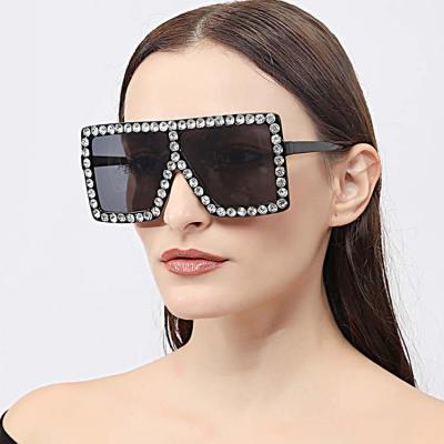 China Fashion Sunglasses Shape Diamond Oversized Square Rhinestone Frame Sunglasses For Women for sale