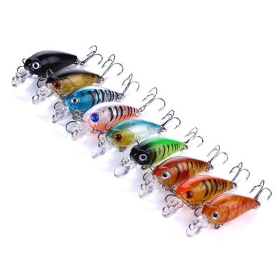 Cina Small Big Man's Hard Groundbait 4g Mini Tilted Mouth White Strips Bass Bait 4.5cm Durable Bait Rock in vendita