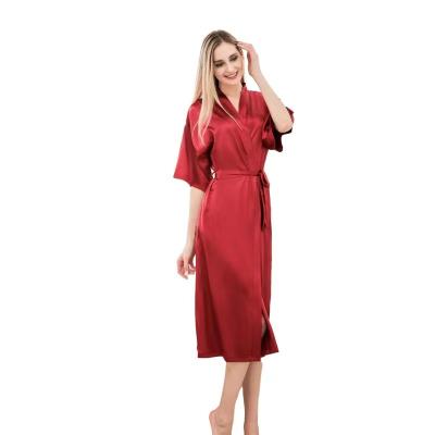 China Loungewear QUICK DRY Shorts Sheaths Luxury Designer Bath Women's Red Satin Kimono Robes for sale