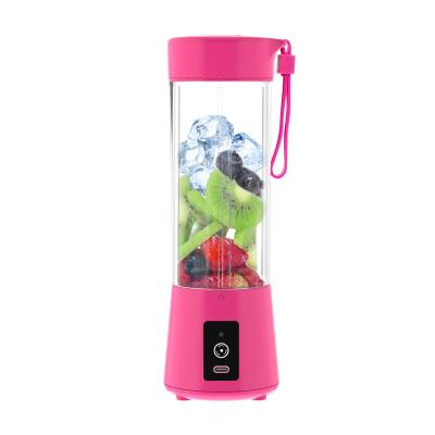 China Portable Car Juicer Blender Usb Juicer Cup Smoothie Blender For Travel Low Noise for sale