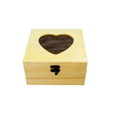 China Creative China Design Heart Cavity Clamshell Wooden Gift Box Home Jewelry Box for sale