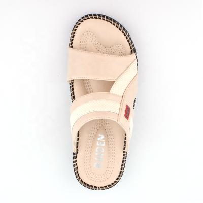 China Luxury Beige Color Anti-slippery Looking Hand Made With Stitching PU Leather Beach Slippers for sale