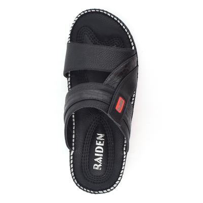 China Men Leather Slipper Comfy Anti-slippery Soft Material PU Walking Beach Casual Leather Flip Flops for sale