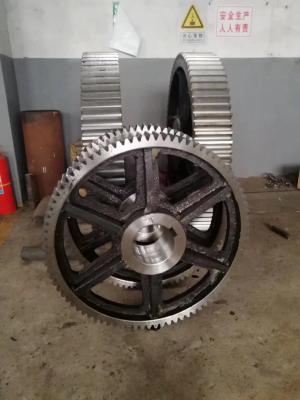 China Mill Pinion Gear en Rotary Oven Pinion Gear met 42crmo staal Te koop