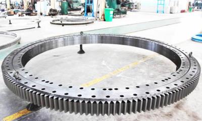 China Guindaste exterior interno não padrão da engrenagem que gerencie Ring Bearing e que carrega o preço de fábrica à venda