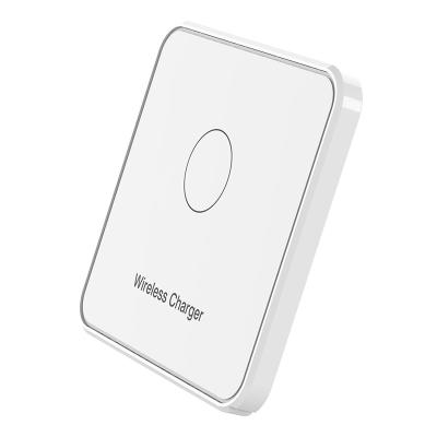 China 2021 New Arrival Qi-enabled ABS 15W Fast Wireless Devices Charging Universal Desktop Phone Wireless Charger for sale