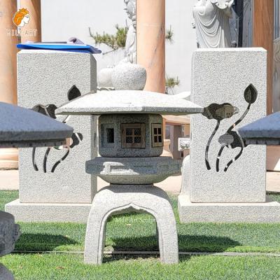 China EUROPEAN Outdoor Garden Natural Stone Hand Carving Granite Lanterns Marble Towers for sale