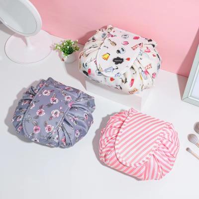 China Popular Portable Pouch Bag Portable Makeup Travel Fashion Drawstring Cosmetic Bags for sale