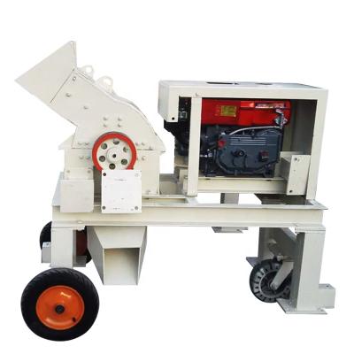 China The medum-hard and crispy crusher materials Hammer Crusher Hammer Crusher Machine Small Gravel Mobile Stone Jaw Crusher zu verkaufen