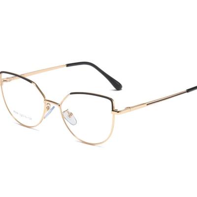 China New Design Modern Fashion Female And Male Glasses Frame Metal Glasses Unisex for sale