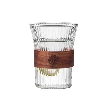 China Viable Style Coffee Cup Japanese Style Vertical Heat Resistant Glass Cup Single Hand-brewed Tea Cup With Bamboo Cover for sale