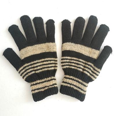 China Wholesale Winter Men's Acrylic Soft Warm Gloves Heat To Knit Thick Mittens Black Magic Gloves for sale