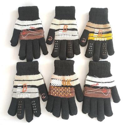 China Wholesale Acrylic Magic Stripe Anti-slip Knit Winter Warmly Anti-slip Gloves Outdoor Men's Unisex Gloves For Recycling for sale