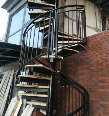 China Interior Minimalist Security Around Compact Interior Spiral Stringer Narrow Modern Indoor Staircase Steel Railing for sale