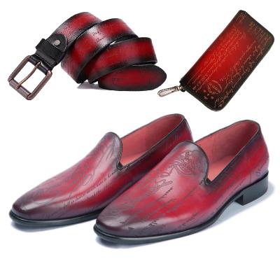 China 2020 High Quality Stylish Men's Shoes Anti-slippery Design Business Handmade Painted Loafers One Set With Color Belt And Wallet for sale