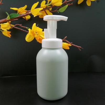 China (350ml) 200ml 250ml 300ml 350ml 500ml PE Cylinder Plastic Foam Eco-friendly Pump Bottle Green Color Custom Bottle Liquid Soap Cosmetic Bottles for sale