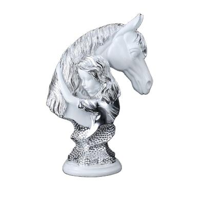 China Wholesale high quality animal sculpture resin craft gold silver statue sculpture horse head in Europe for sale