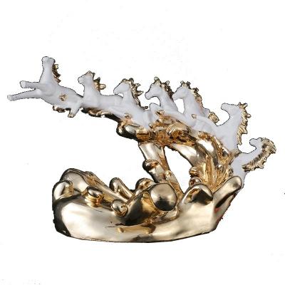 China Manufacturer Serving Europe Horse Shaped Trays Decorative Trays Resin Silver Statue Bulk Horse Sculpture Bulk for sale