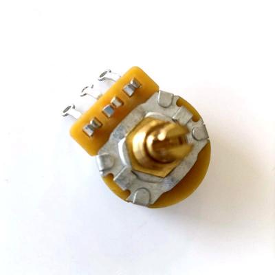 China Solder Hook Wholesale B500K Linear Split Shaft Potentiometer For Electric Guitar for sale