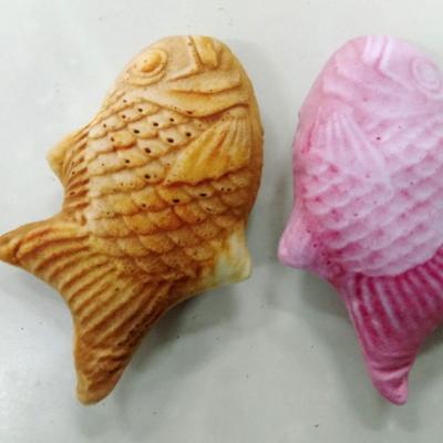 China Japanese Stored Taiyaki Cat Straw Bag Catnip Toy Plush Pet Cat Toy for sale