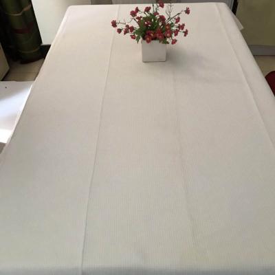 China Easy to wash and good color fastness special design pattern 100 cotton high quality tablecloth with waffle like jacquard for new year decoration for sale