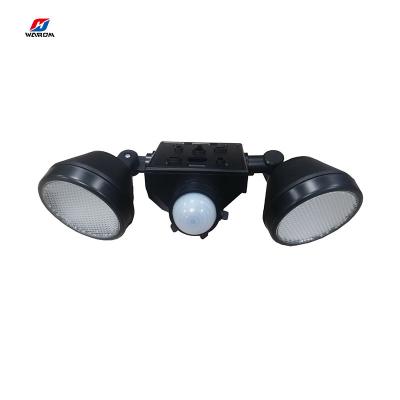 China Contemporary Wall Mounted Dual Head PIR Sensor Outdoor Flood Lights for sale