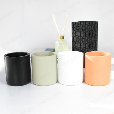 China New Eco - Friendly Cement Candle Jar With Wooden Lid Empty Candle Concrete Wax Candle Holder for sale