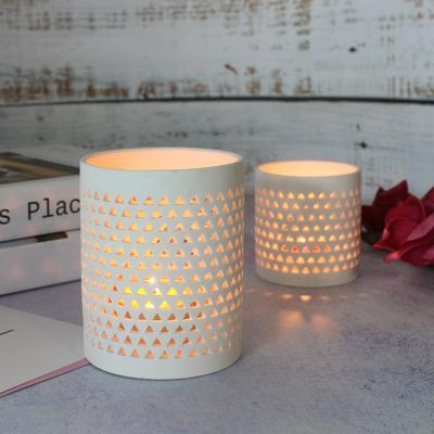 China New Eco-friendly White Ceramic Aroma Oil Burner Wax Oil Burner Heater Melter for sale