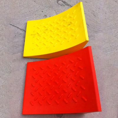 China All Car Parking Stopper Cr Trailer Wedge Parking Block Foam Car Wheel Chocks for sale