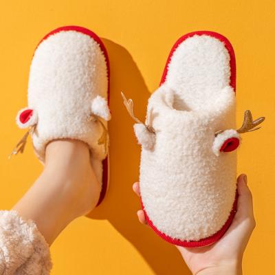 China Christmas Couples Deer Slippers House Slippers Women's Lightweight Cute Home Warm Indoor Slippers Slip On Shoes For Bedroom Bedroom for sale