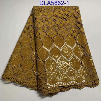 China Latest Breathable Embroidery Lace African Guipure Lace Rope Lace Wholesale Guipure Lace With Sequins for sale