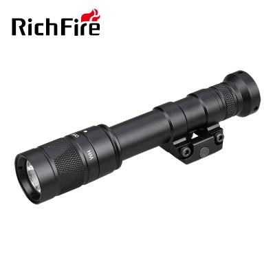 China Strong - 2 Modes 2020 New Light Tactical Sighting Device Army Flashlight 500Lm Flashlight en venta