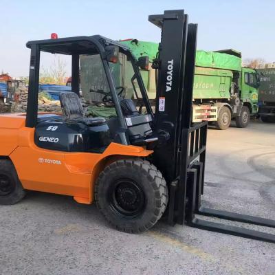 Chine 5 tonnes de chariot élévateur FD50 diesel avec une bonne machine de levage et une bonne maniabilité 2012 à vendre